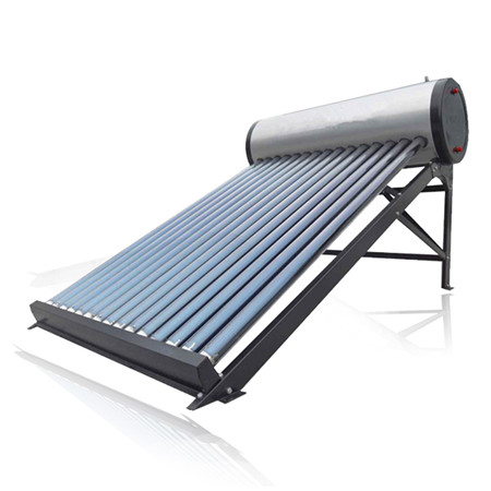 Разделенная система солнечного водонагревателя под давлением состоит из плоского солнечного коллектора, вертикального резервуара для хранения горячей воды, насосной станции и расширительного бака.